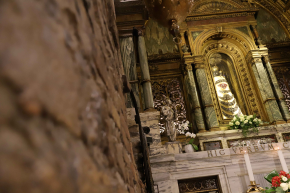 Living stones <br> World Prayer Network