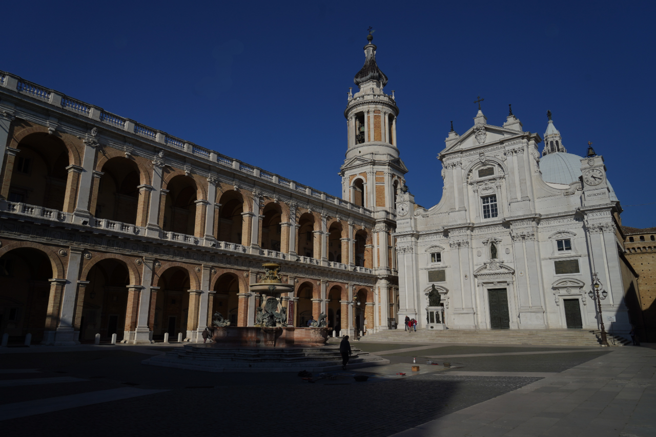 Funerale e fiaccolata in memoria di Luigia Fortunato